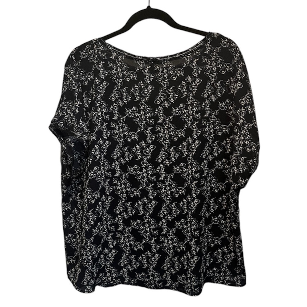 Banana Republic Floral Blouse - Picture 4 of 4